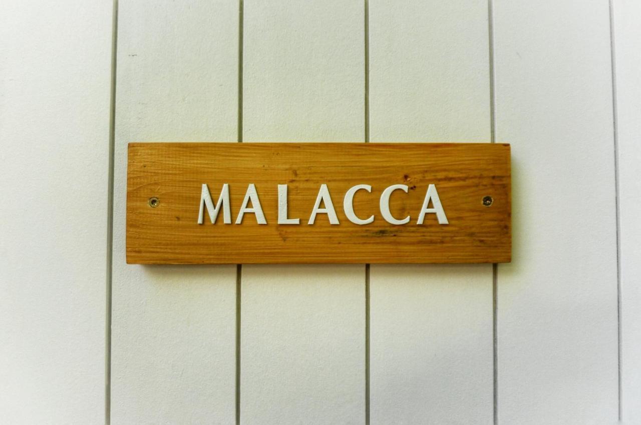 Studio Malacca, Malanga Et Majacudja - O Coeur De Deshaies Buitenkant foto